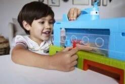 Disney / Pixar Disney Pixar Cars Whale Car Wash 11 Disney / Pixar Disney Pixar Cars Whale Car Wash -Disney 25822361 04