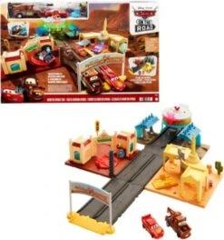 Disney / Pixar Disney Pixar Cars Disney+ Radiator Springs Playset